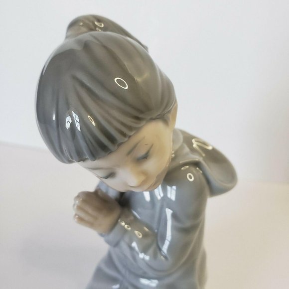 LLADRO NAO PORCELAIN CELESTIAL PRAYER Girl PRAYING rare - Picture 7 of 12